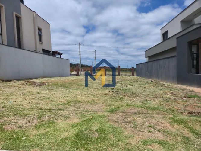 Condomínio Reserva Aruanã - Terreno 270m² Acima do Padrão no Reserva Aruanã Alto Padrão!