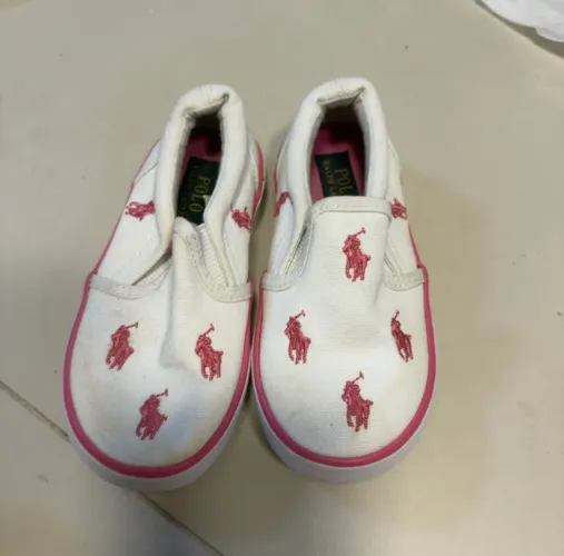 Sapatos infantil