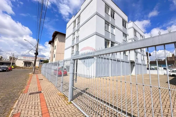 Apartamento à Venda no Centro - Cond. Ouro Preto