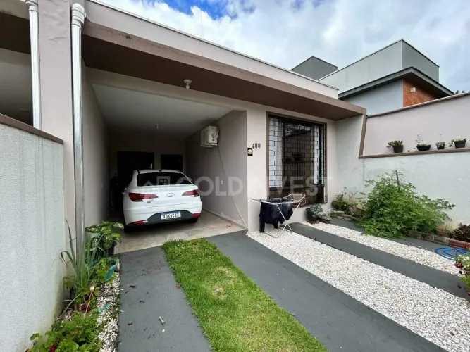 Casa com 3 quartos (1 suíte) no bairro Volta Grande (Aceita Financiamento)