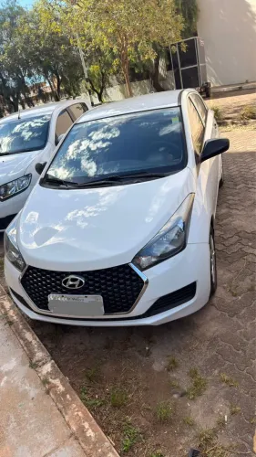 Hyundai HB20 Unique 1.0 Flex 12V Mec. 2019
