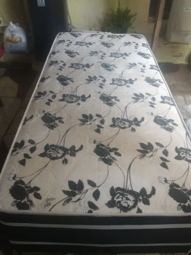 Cama solteiro