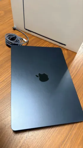 MacBook Air m2 256gb