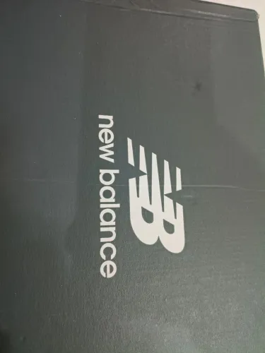 Tênis New Balance novo na caixa N° 37