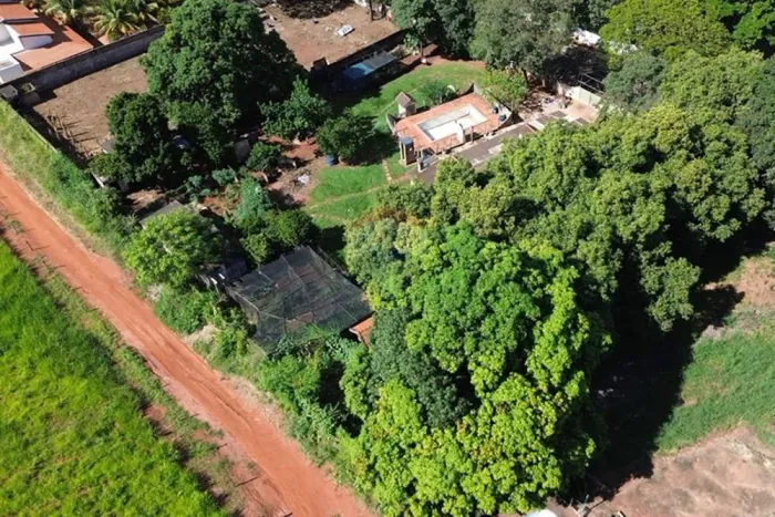 Área de 1295,24 m², estratégica para desenvolvimento imobiliário em localização privilegia
