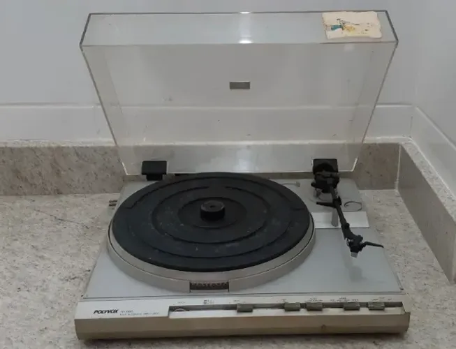Toca Disco da Polyvox TD-3900 Full Automatic Direct Drive