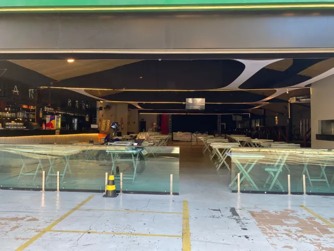 Oportunidade única! Restaurante em funcionamento ponto para dobrar o faturamento no corac