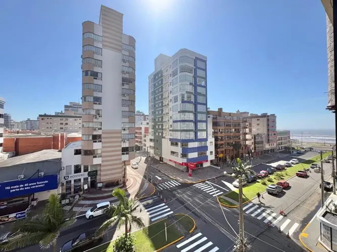 Imóvel para venda, de frente para Avenida e, vista Mar no Centro - Capão da Canoa - RS