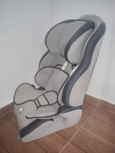cadeirinha de carro para criança