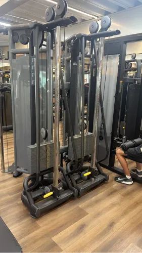 Vendo Máquinas de Musculação