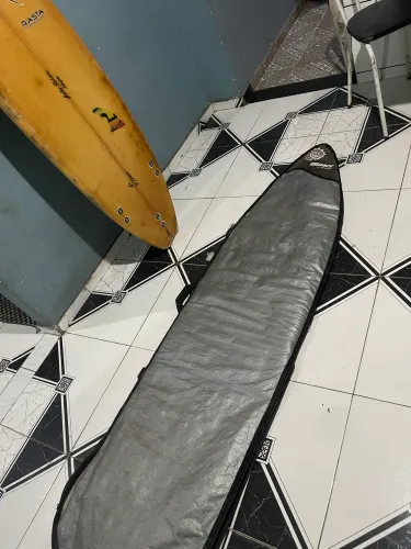 Vendo capa para prancha de surf 