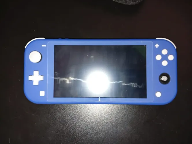 Nintendo Switch Lite + Carregador Original + Case + MicroSD 128GB (Leia o Anúncio)<br>