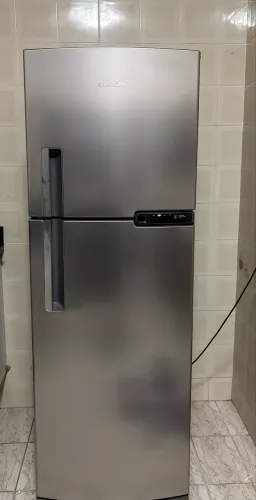 Geladeira Brastemp 375L