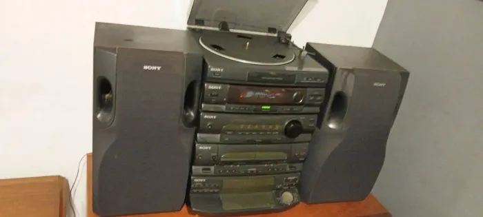 Aparelho de som Sony Lbt n355 SÓ FUNCIONA O RÁDIO...