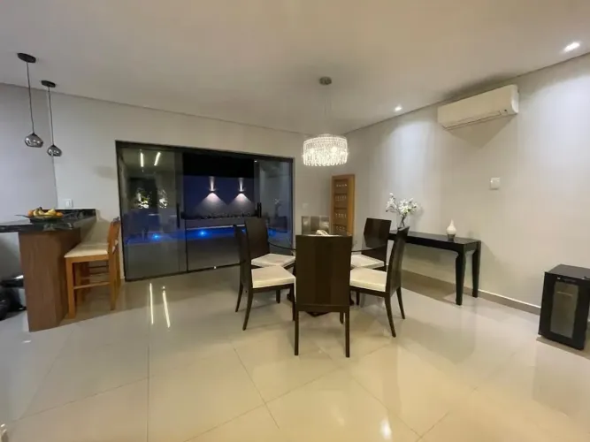 Imóvel para venda com 244 metros quadrados com 3 quartos em Urbanova - São José dos Campos