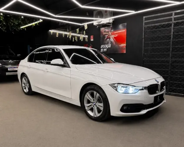 BMW 320I A Modern/sport TB 2.0/a.flex 16V 4P 2018