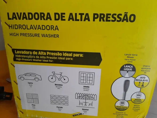 Maquina de lavar carro e calçadas