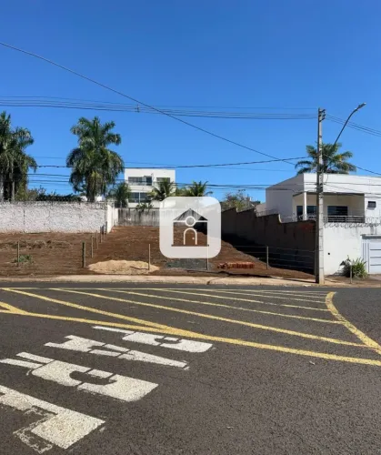 Terreno Para Venda No Bairro City Uberlândia