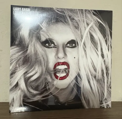 Vinil Lady Gaga Born This Way LACRADO