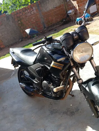 Vendo moto fazer 250 pra transferir tem algumas coisas pra fazer