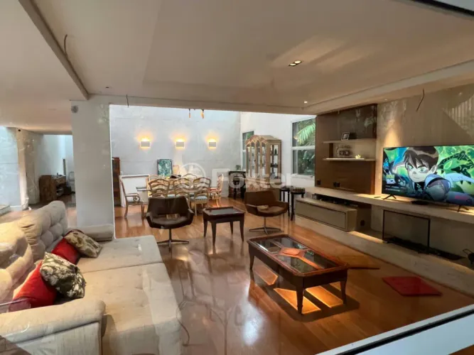 Casa à venda Rua Aziz Nader, Jardim Petrópolis - São Paulo