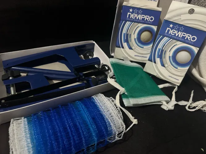 REDE COM SUPORTE PARA TÊNIS DE MESA