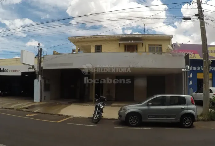 Casa Comercial Jardim Seyon