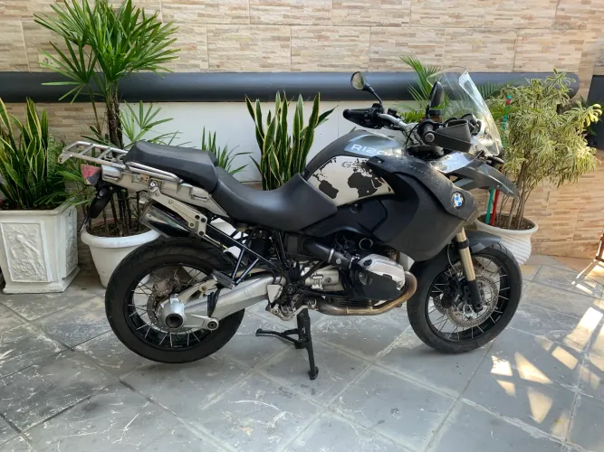 BMW gs 1200 adventure