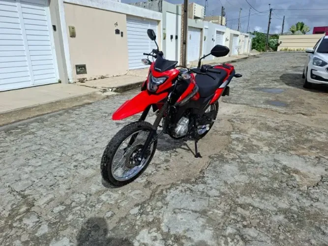 Honda Bros 2026/2026 extra e estado de zero km sem detalhes