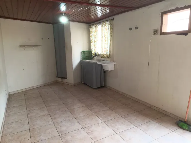 KITNET em Marechal Hermes ao lado da vila militar 