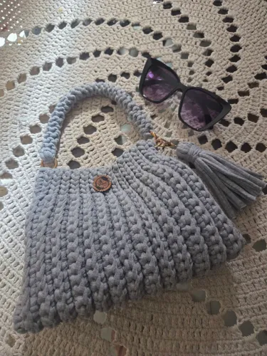 Bolsa de crochê e malha Premium.
