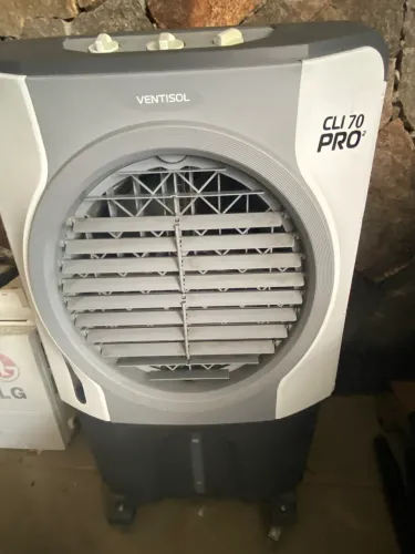 Climatizador Ventisol CLI 70 PRO² - 70 Litros - Seminovo