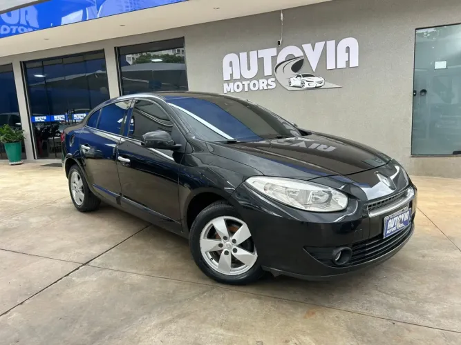 Renault Fluence Sed. Dynamique 2.0 16V Flex Aut. 2012