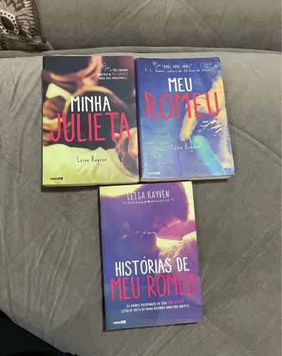 Coleção Livro - MEU ROMEU / MINHA JULIETA / HISTÓRIAS DE MEU ROMEU