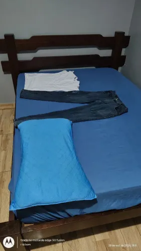 Doação roupas e travesseiro!