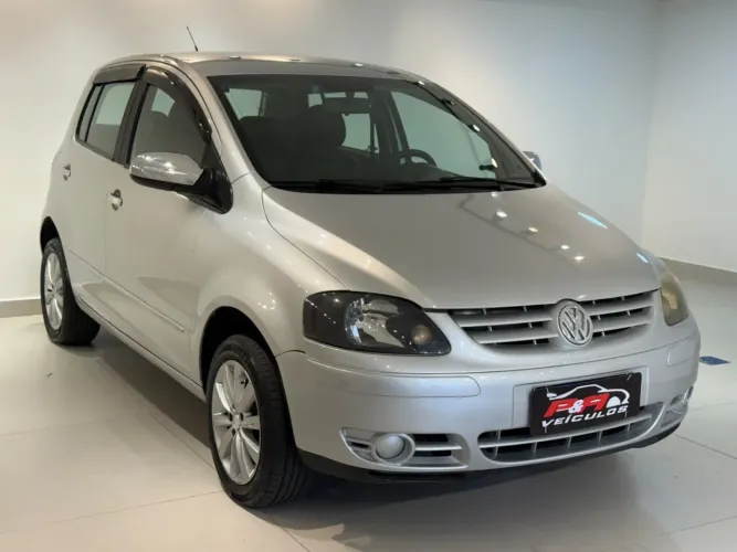 Volkswagen Fox 1.6 MI Total Flex 8V 5P 2006