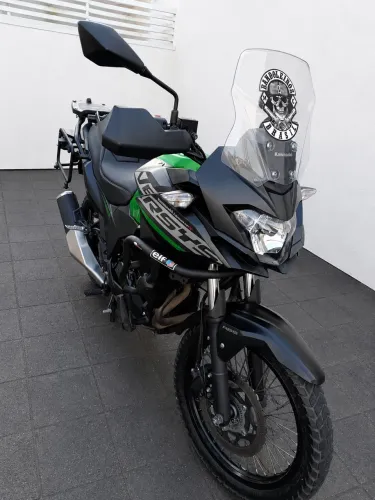 Versys 300 X