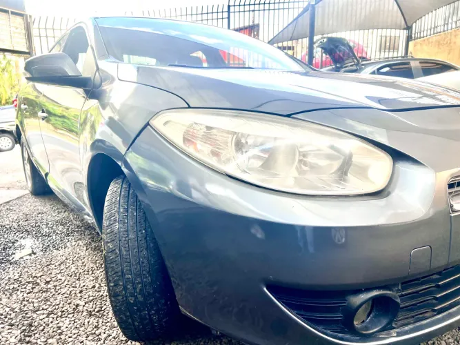 Renault Fluence Sed. Dynamique 2.0 16V Flex Aut. 2012