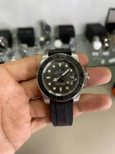 Relógio Automático com pulseira de silicone