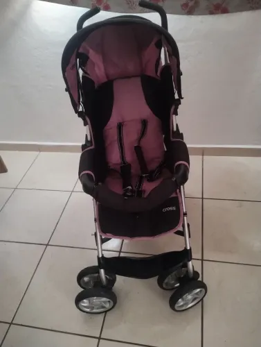 Carrinho de bebê