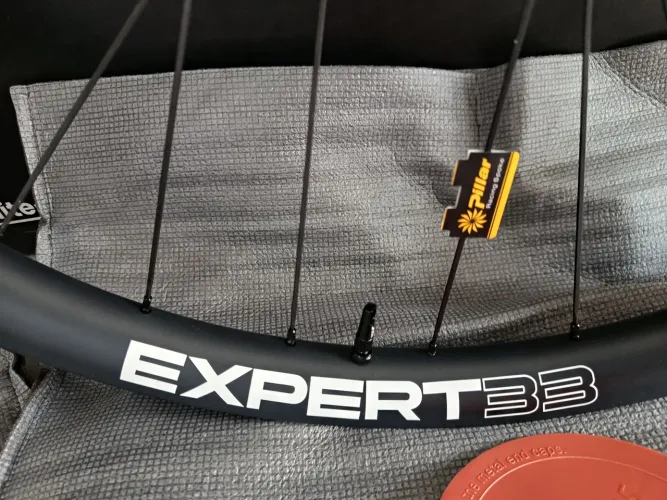  Rodas de carbono Elite Wheels 