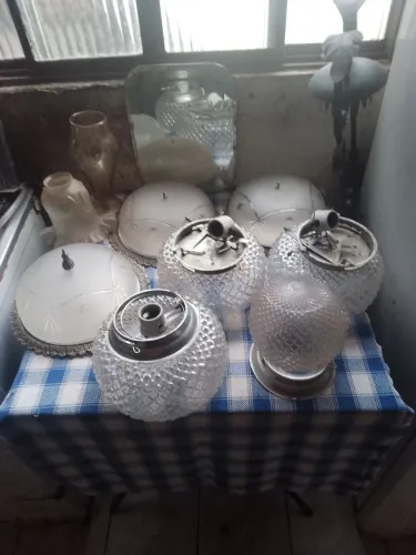 Lustres antigos 50,00 cada
