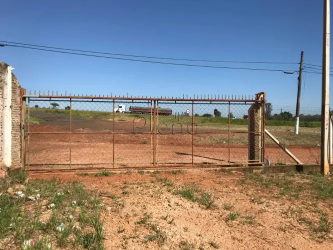 Terreno à venda em Campinas, Bananal, com 1660 m²