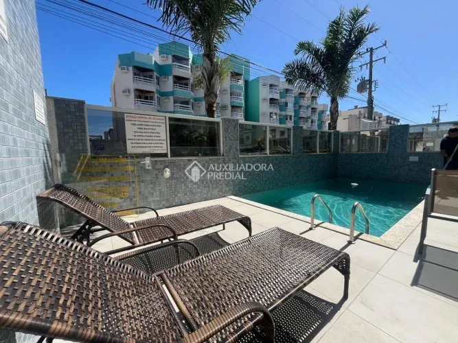 Excelente apartamento de 1 dormitório próximo ao mar.