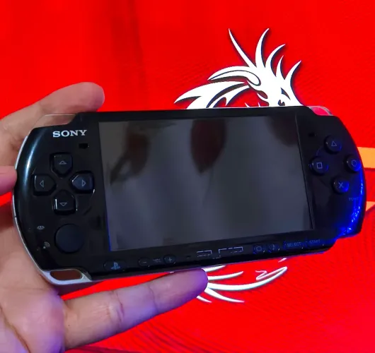 [LEIA O ANÚNCIO] PSP 3001 Desbloqueado Com Jogos PlayStation Portátil Sony