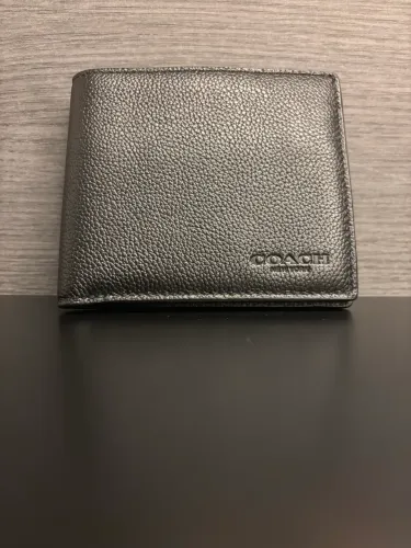 Carteira de couro COACH