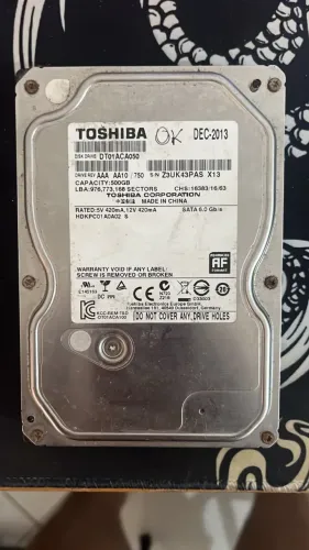 2 HDs de Desktop 500GB - Toshiba DT01ACA050 + Seagate Barracuda 7200 RPM