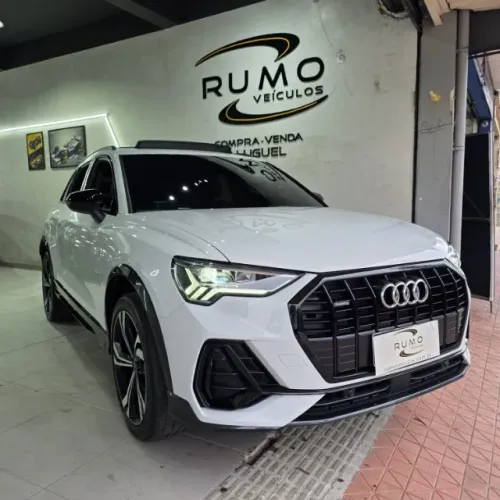 Audi Q3 Perf. Black 2.0 TFSI Tiptr. Quattro 2024