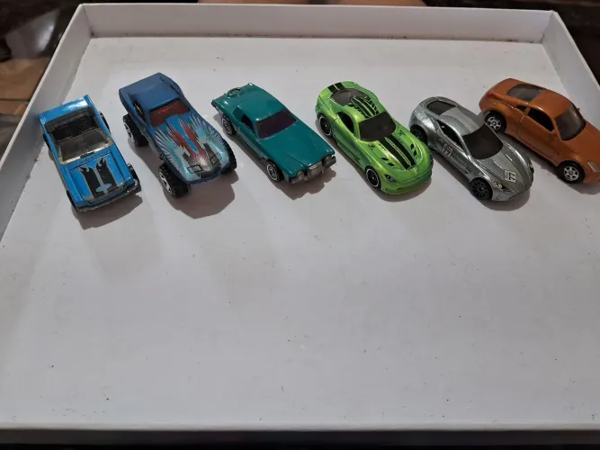 Miniaturas de coleção escala 1:64