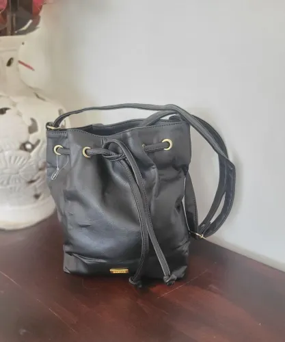 Bolsa Saco sestini preta cordão 
